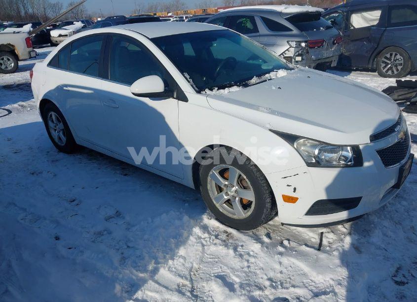 2013 Chevrolet Cruze LT (VIN 1G1PC5SB2D7262190) main photo