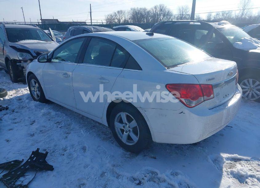 Photo 3 of 2013 Chevrolet Cruze LT (VIN 1G1PC5SB2D7262190)