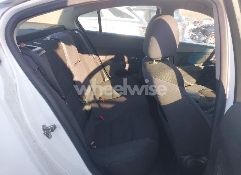 Photo 8 of 2013 Chevrolet Cruze LT (VIN 1G1PC5SB2D7262190)
