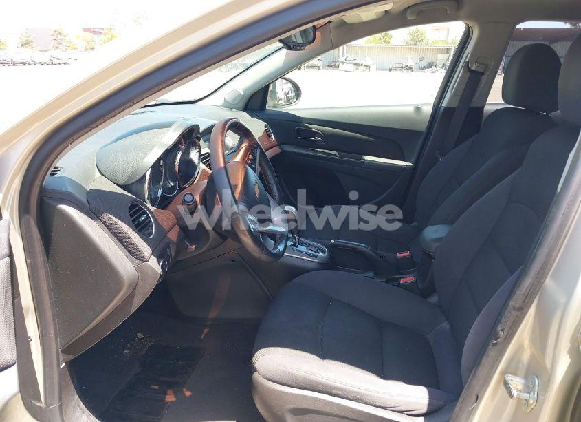 Photo 5 of 2013 Chevrolet Cruze 1LT AUTO (VIN 1G1PC5SB2D7279359)