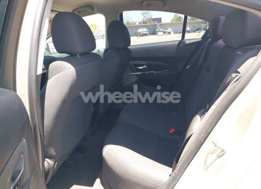 Photo 8 of 2013 Chevrolet Cruze 1LT AUTO (VIN 1G1PC5SB2D7279359)