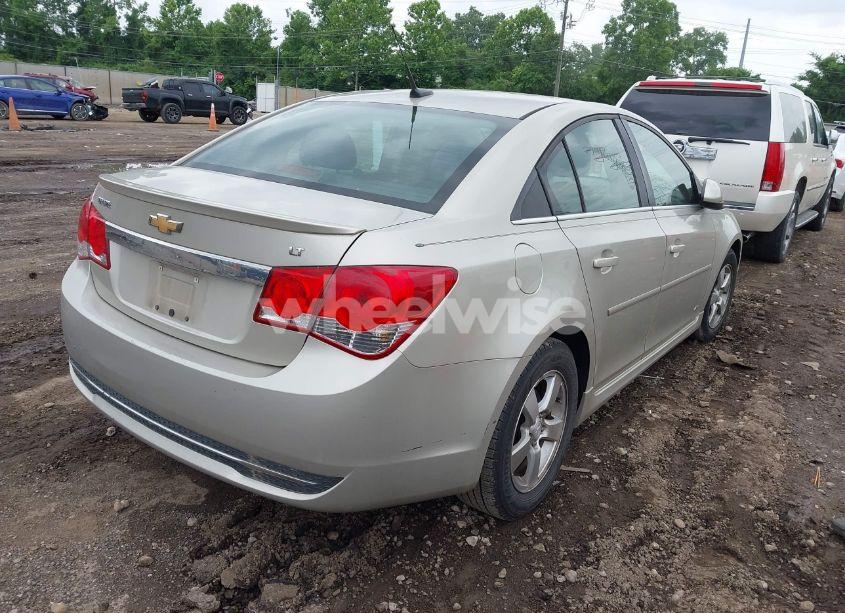 Photo 4 of 2013 Chevrolet Cruze 1LT AUTO (VIN 1G1PC5SB2D7314188)