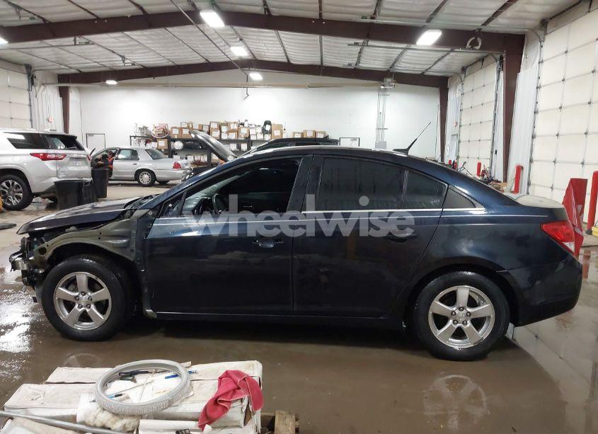 Photo 15 of 2014 Chevrolet Cruze 1LT AUTO (VIN 1G1PC5SB2E7127244)