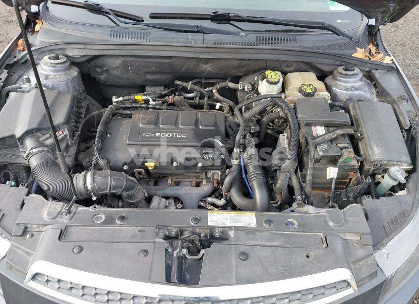 Photo 10 of 2014 Chevrolet Cruze 1LT AUTO (VIN 1G1PC5SB2E7138437)