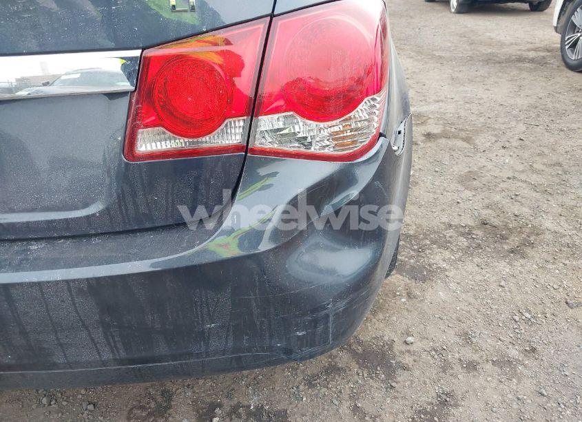 Photo 6 of 2014 Chevrolet Cruze 1LT AUTO (VIN 1G1PC5SB2E7138437)
