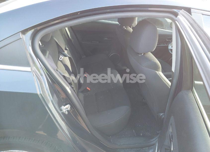 Photo 8 of 2014 Chevrolet Cruze 1LT AUTO (VIN 1G1PC5SB2E7182437)