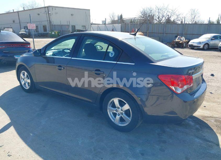 Photo 3 of 2014 Chevrolet Cruze 1LT AUTO (VIN 1G1PC5SB2E7184527)