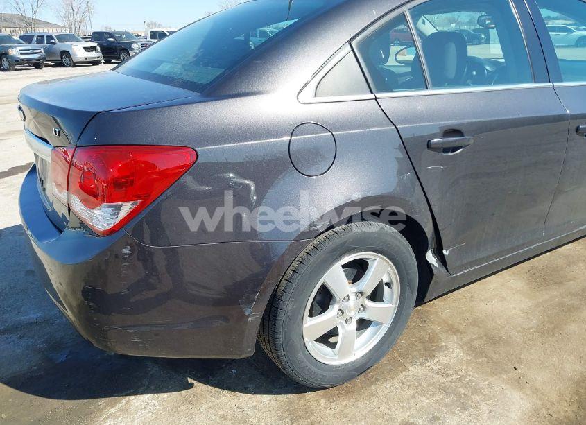 Photo 6 of 2014 Chevrolet Cruze 1LT AUTO (VIN 1G1PC5SB2E7184527)