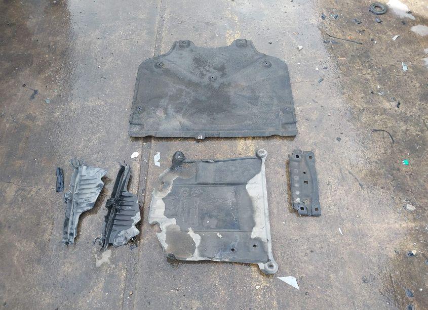 Photo 12 of 2014 Chevrolet Cruze 1LT AUTO (VIN 1G1PC5SB2E7188478)