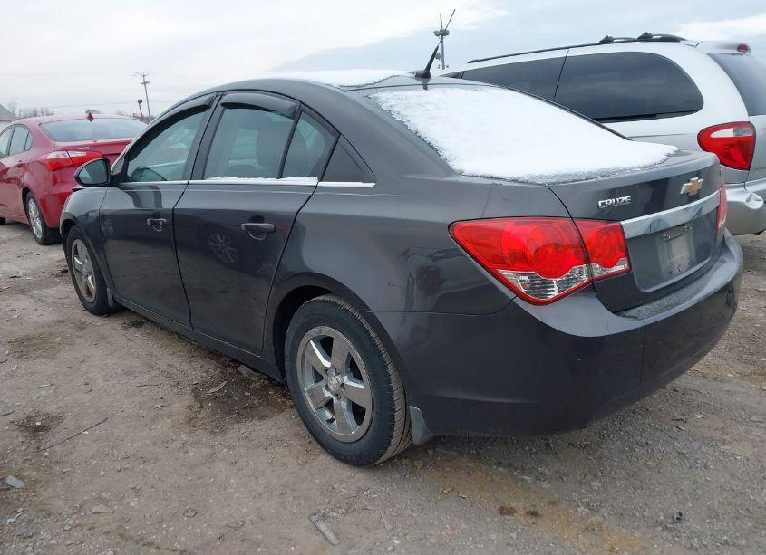 Photo 3 of 2014 Chevrolet Cruze 1LT AUTO (VIN 1G1PC5SB2E7188500)