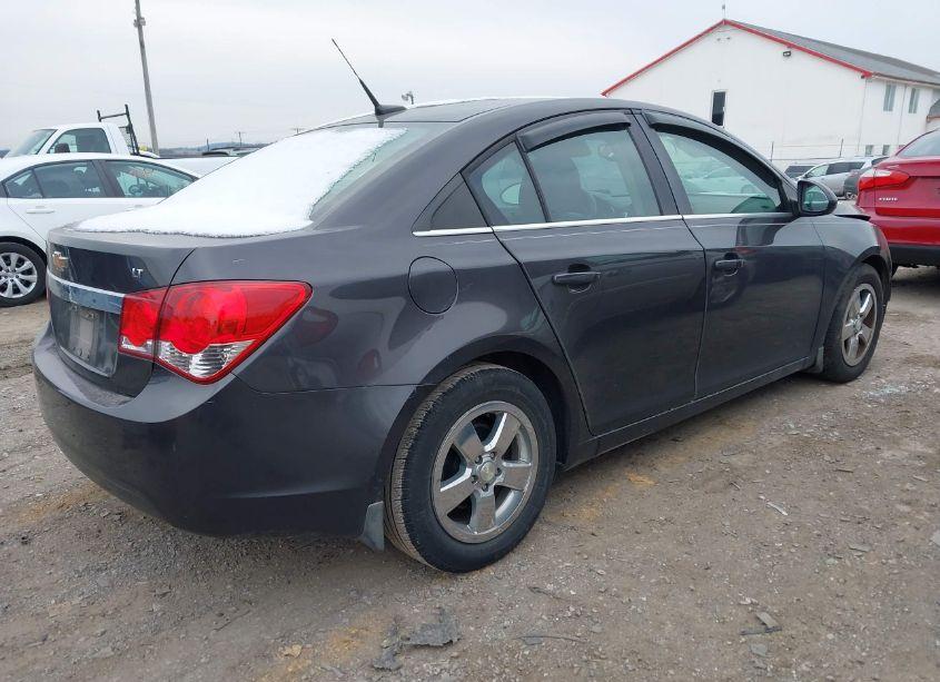 Photo 4 of 2014 Chevrolet Cruze 1LT AUTO (VIN 1G1PC5SB2E7188500)