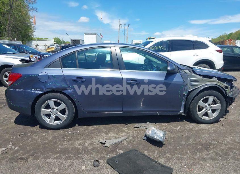 Photo 13 of 2014 Chevrolet Cruze 1LT AUTO (VIN 1G1PC5SB2E7205747)