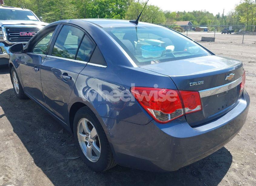 Photo 3 of 2014 Chevrolet Cruze 1LT AUTO (VIN 1G1PC5SB2E7205747)