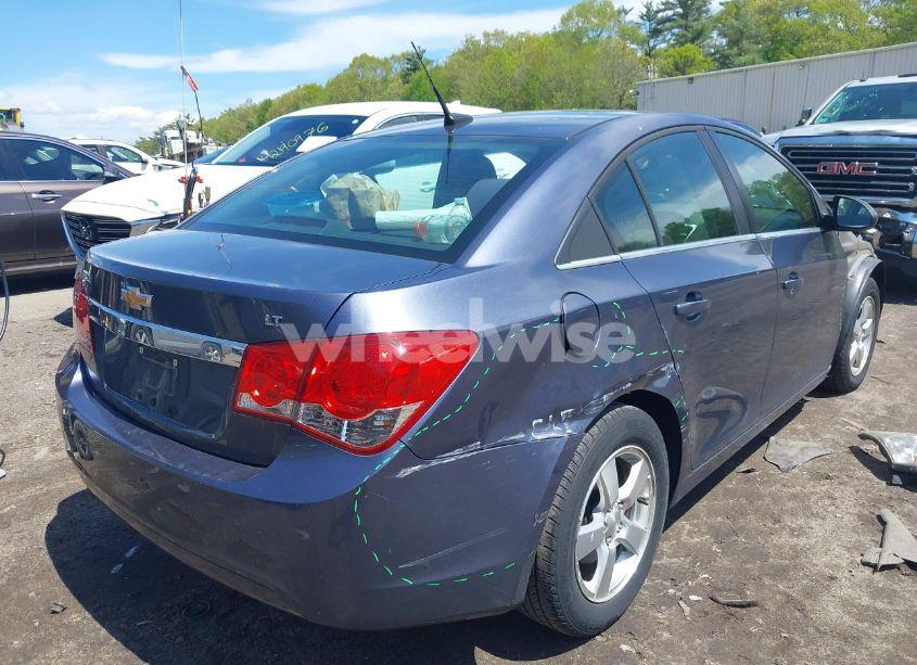 Photo 4 of 2014 Chevrolet Cruze 1LT AUTO (VIN 1G1PC5SB2E7205747)
