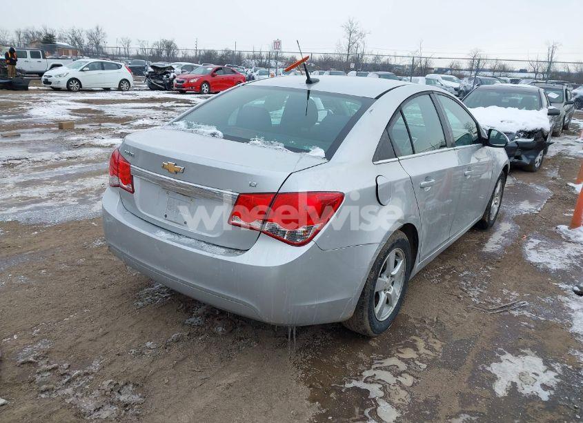 Photo 4 of 2014 Chevrolet Cruze 1LT AUTO (VIN 1G1PC5SB2E7266189)