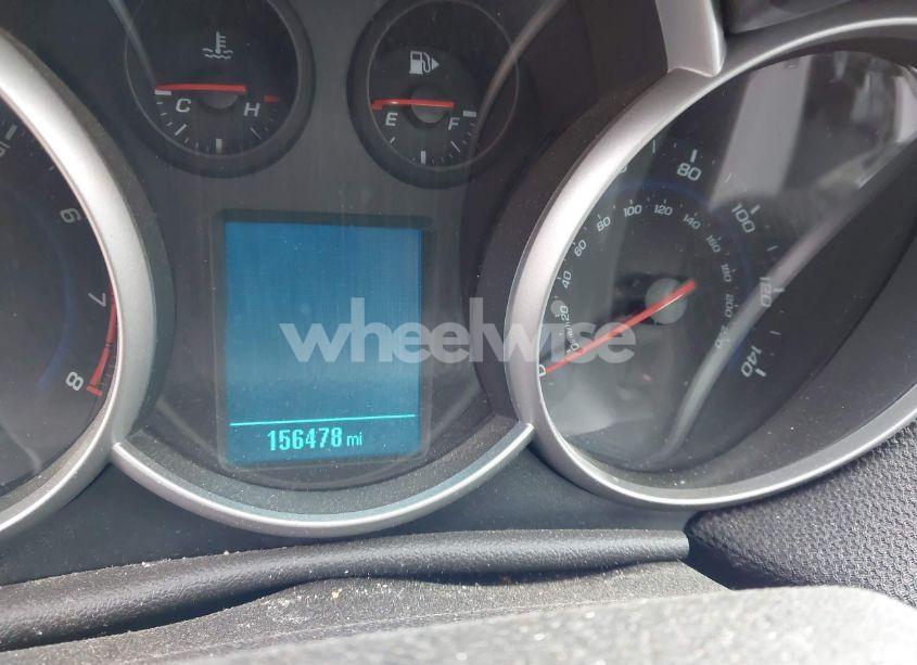 Photo 7 of 2014 Chevrolet Cruze 1LT AUTO (VIN 1G1PC5SB2E7266189)