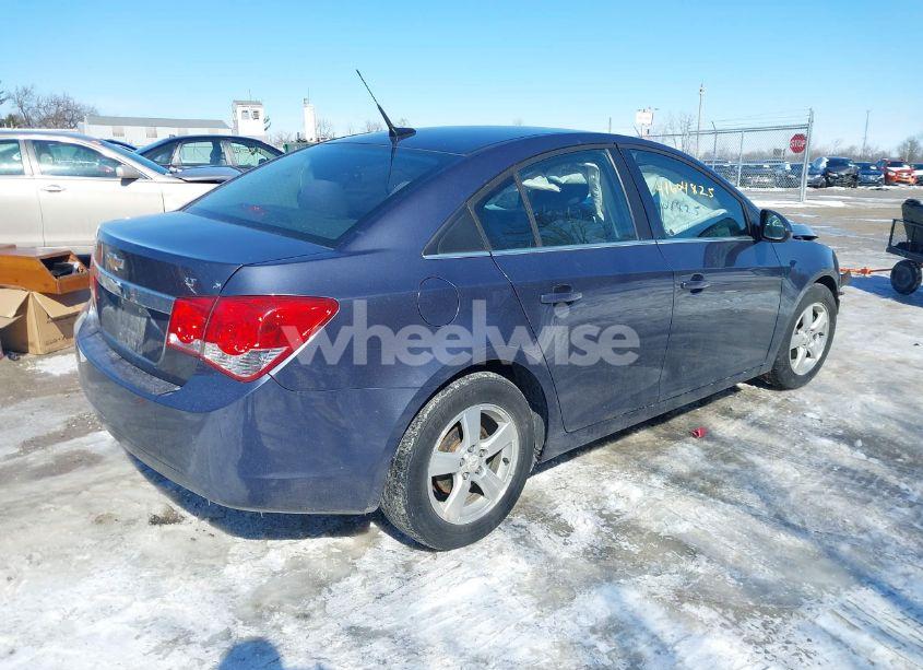 Photo 4 of 2014 Chevrolet Cruze 1LT AUTO (VIN 1G1PC5SB2E7268346)