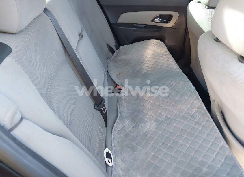 Photo 8 of 2014 Chevrolet Cruze 1LT AUTO (VIN 1G1PC5SB2E7278701)