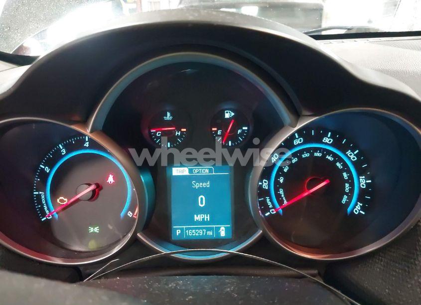 Photo 7 of 2014 Chevrolet Cruze 1LT AUTO (VIN 1G1PC5SB2E7290203)