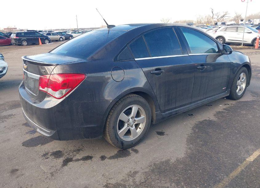 Photo 4 of 2014 Chevrolet Cruze 1LT AUTO (VIN 1G1PC5SB2E7334930)