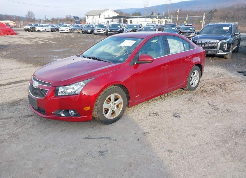 Photo 2 of 2014 Chevrolet Cruze 1LT AUTO (VIN 1G1PC5SB2E7360251)