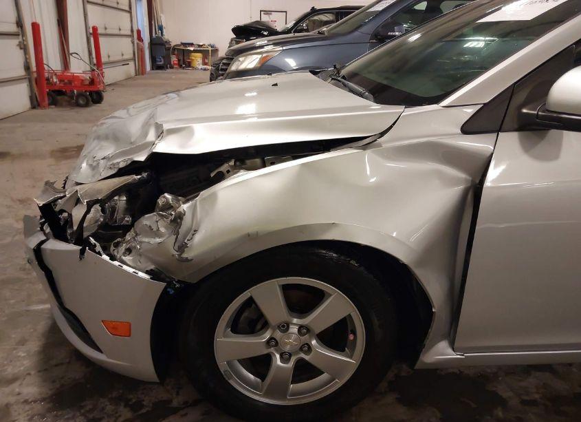 Photo 6 of 2014 Chevrolet Cruze 1LT AUTO (VIN 1G1PC5SB2E7377728)