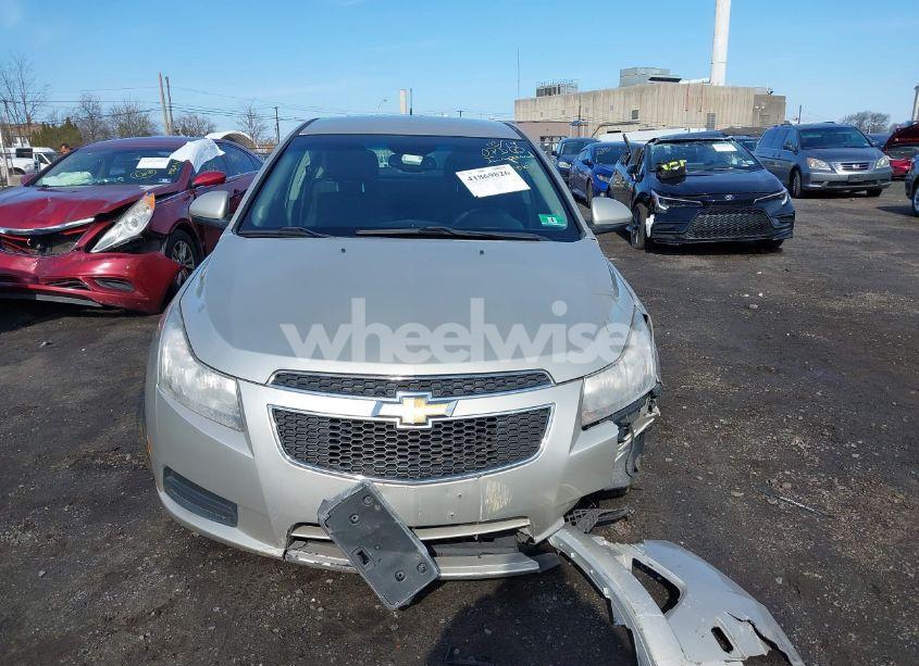 Photo 12 of 2014 Chevrolet Cruze 1LT AUTO (VIN 1G1PC5SB2E7449026)