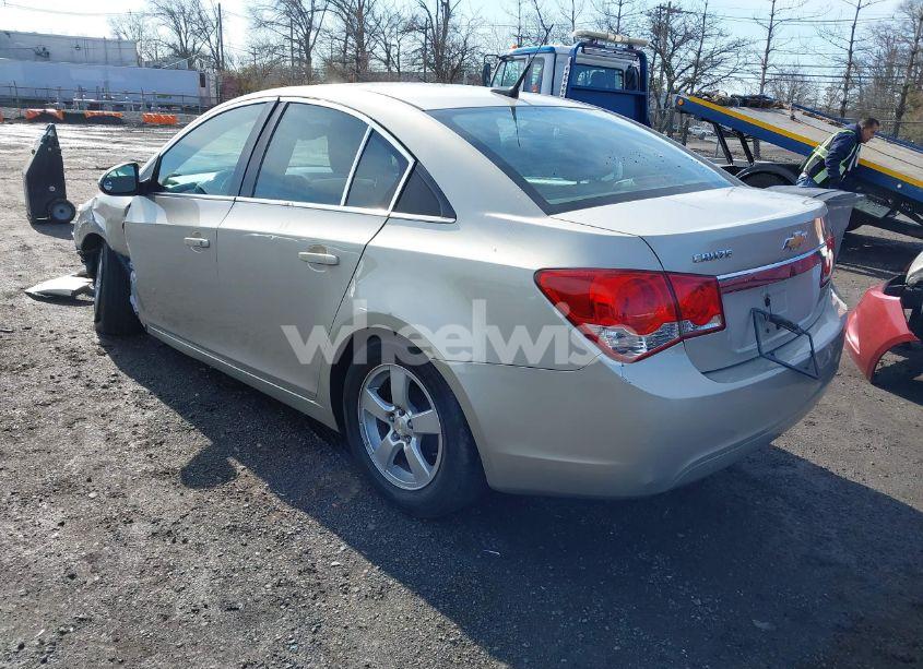 Photo 3 of 2014 Chevrolet Cruze 1LT AUTO (VIN 1G1PC5SB2E7449026)