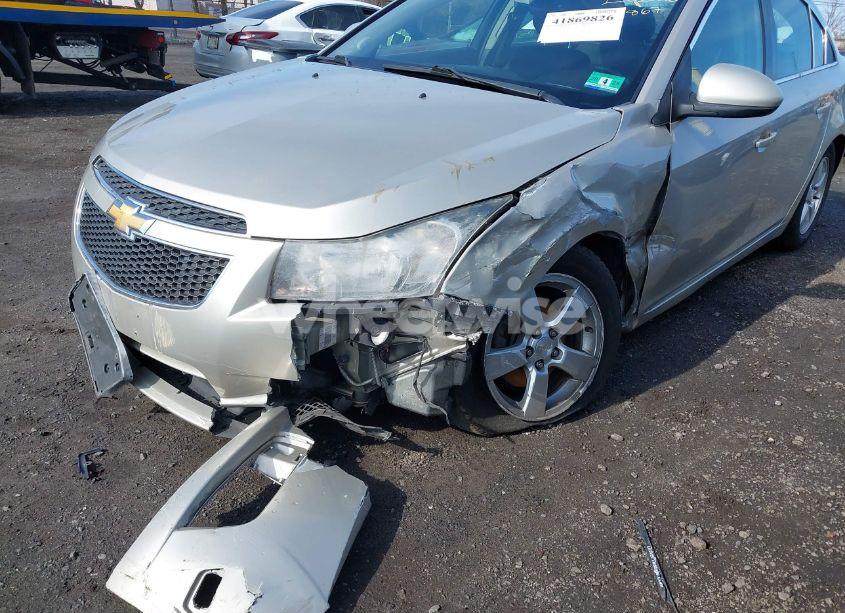 Photo 6 of 2014 Chevrolet Cruze 1LT AUTO (VIN 1G1PC5SB2E7449026)