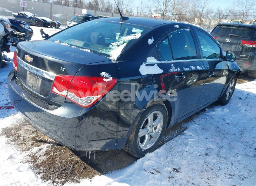 Photo 4 of 2014 Chevrolet Cruze 1LT AUTO (VIN 1G1PC5SB2E7464433)