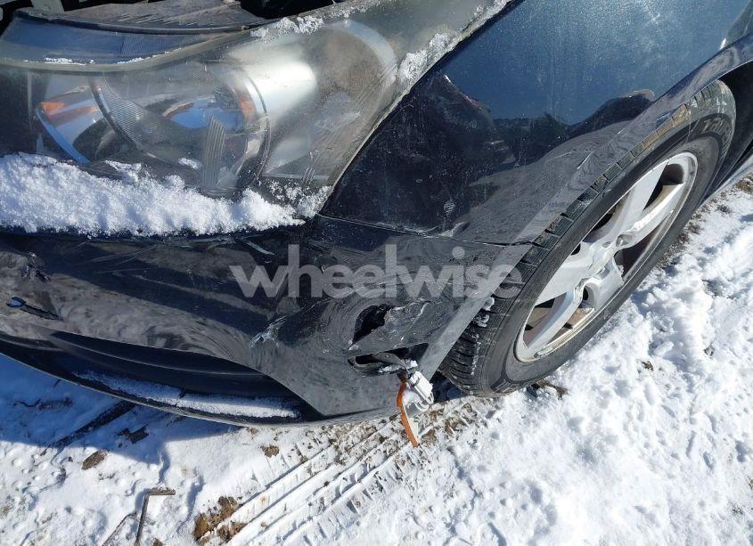 Photo 6 of 2014 Chevrolet Cruze 1LT AUTO (VIN 1G1PC5SB2E7464433)