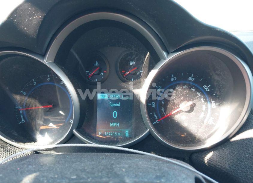 Photo 7 of 2014 Chevrolet Cruze 1LT AUTO (VIN 1G1PC5SB2E7464433)