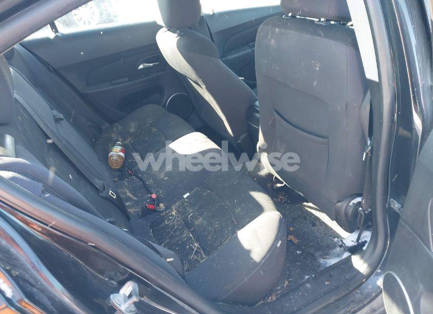 Photo 8 of 2014 Chevrolet Cruze 1LT AUTO (VIN 1G1PC5SB2E7464433)