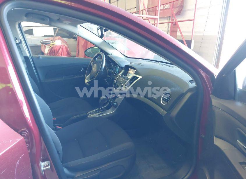 Photo 5 of 2014 Chevrolet Cruze 1LT AUTO (VIN 1G1PC5SB2E7466344)