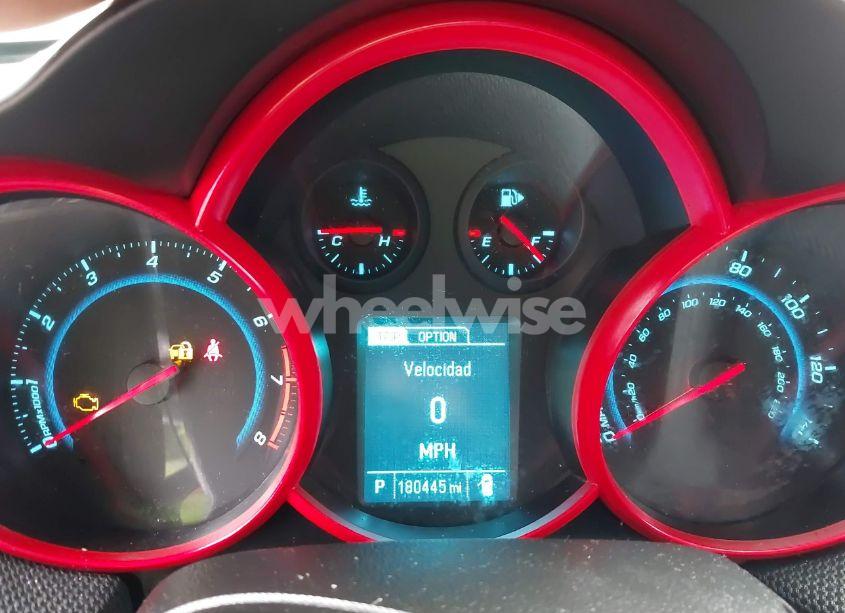 Photo 7 of 2014 Chevrolet Cruze 1LT AUTO (VIN 1G1PC5SB2E7469454)