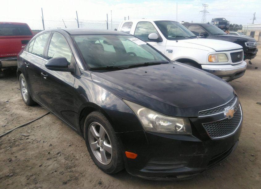 2014 Chevrolet Cruze 1LT AUTO (VIN 1G1PC5SB2E7469910) main photo
