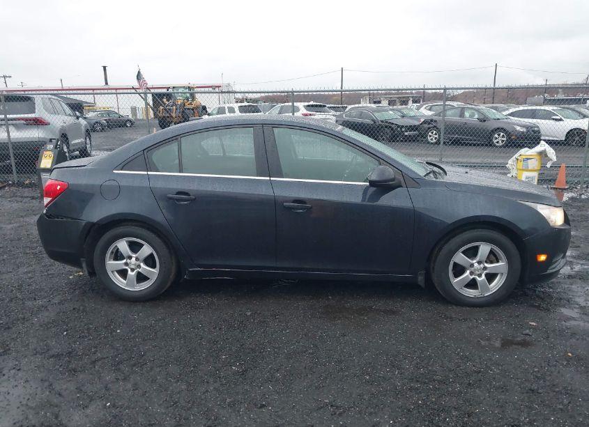 Photo 13 of 2014 Chevrolet Cruze 1LT AUTO (VIN 1G1PC5SB2E7474847)