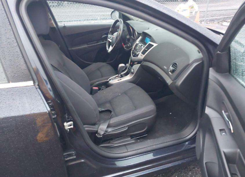 Photo 5 of 2014 Chevrolet Cruze 1LT AUTO (VIN 1G1PC5SB2E7474847)