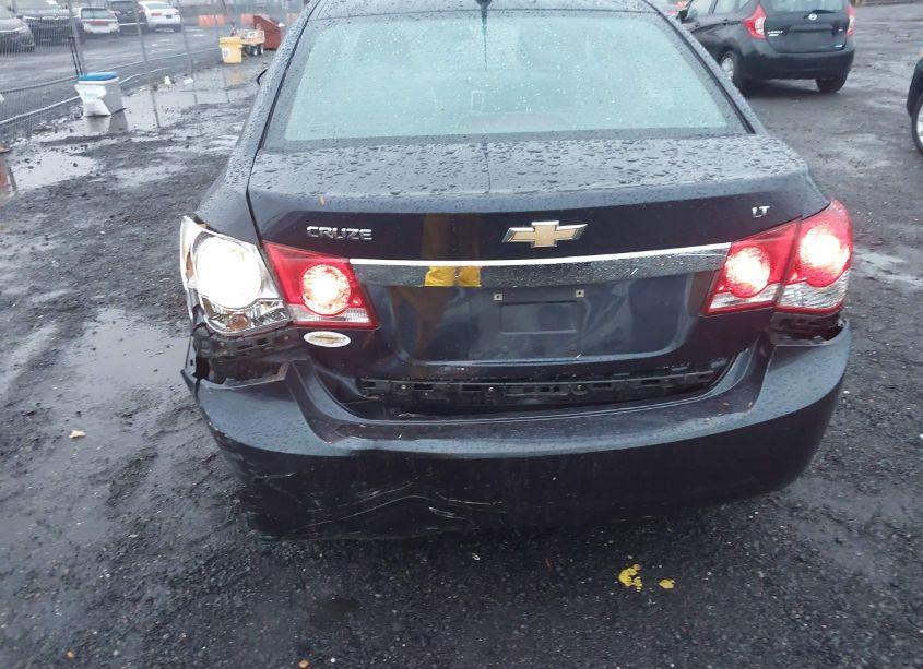 Photo 6 of 2014 Chevrolet Cruze 1LT AUTO (VIN 1G1PC5SB2E7474847)
