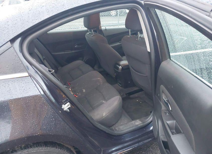 Photo 8 of 2014 Chevrolet Cruze 1LT AUTO (VIN 1G1PC5SB2E7474847)