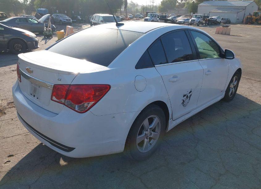 Photo 4 of 2014 Chevrolet Cruze 1LT AUTO (VIN 1G1PC5SB2E7481748)