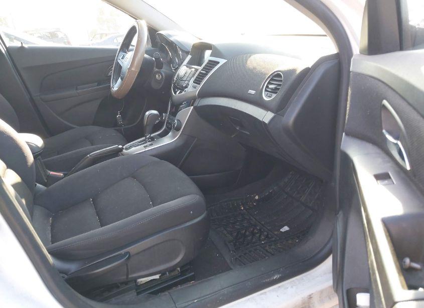 Photo 5 of 2014 Chevrolet Cruze 1LT AUTO (VIN 1G1PC5SB2E7481748)