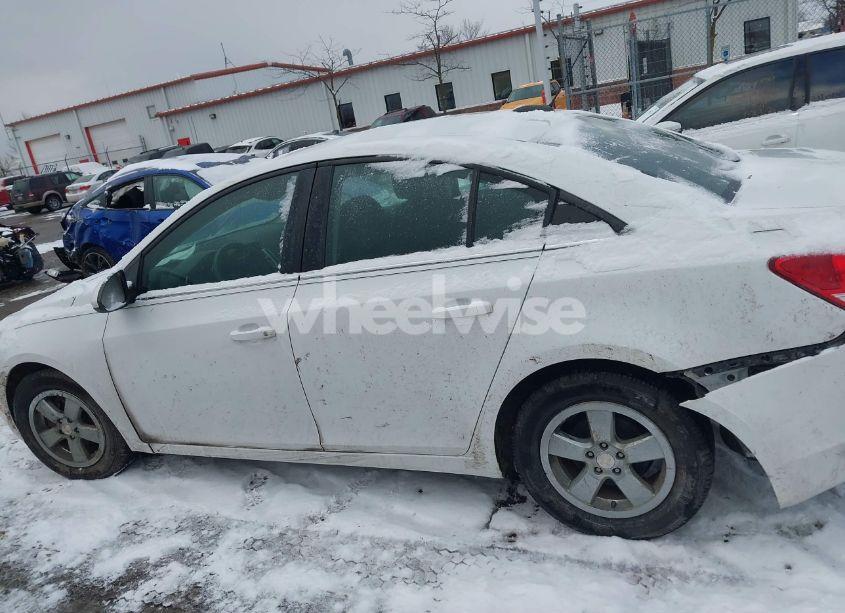 Photo 13 of 2015 Chevrolet Cruze 1LT AUTO (VIN 1G1PC5SB2F7104547)