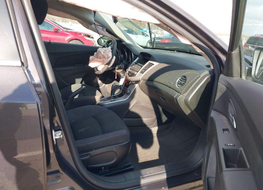 Photo 5 of 2015 Chevrolet Cruze 1LT AUTO (VIN 1G1PC5SB2F7123311)