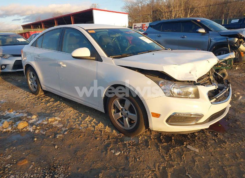 2015 Chevrolet Cruze 1LT AUTO (VIN 1G1PC5SB2F7124507) main photo