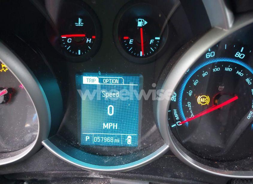 Photo 7 of 2015 Chevrolet Cruze 1LT AUTO (VIN 1G1PC5SB2F7138553)