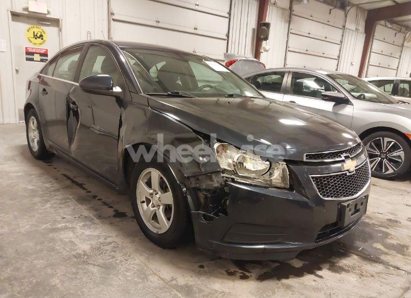 2015 Chevrolet Cruze 1LT AUTO (VIN 1G1PC5SB2F7140450) main photo