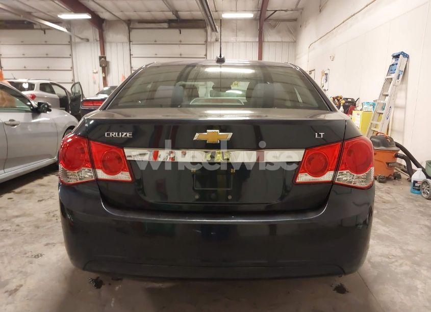Photo 16 of 2015 Chevrolet Cruze 1LT AUTO (VIN 1G1PC5SB2F7140450)