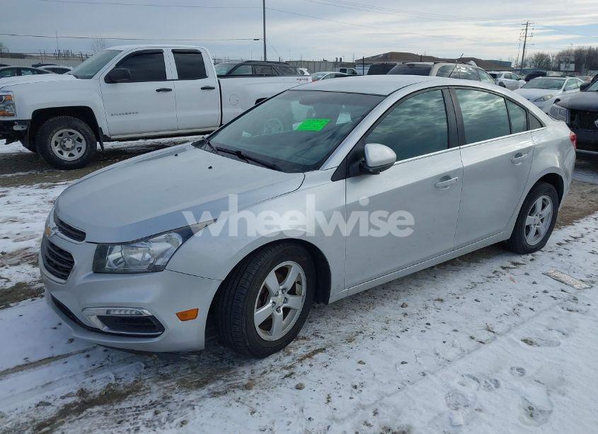 Photo 2 of 2015 Chevrolet Cruze 1LT AUTO (VIN 1G1PC5SB2F7150525)