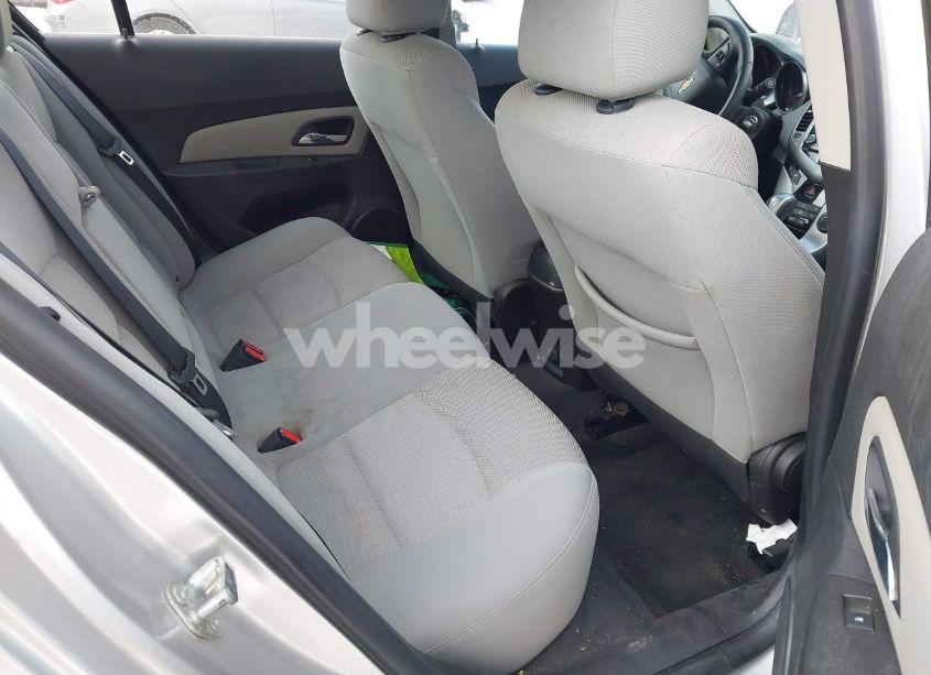 Photo 8 of 2015 Chevrolet Cruze 1LT AUTO (VIN 1G1PC5SB2F7150525)